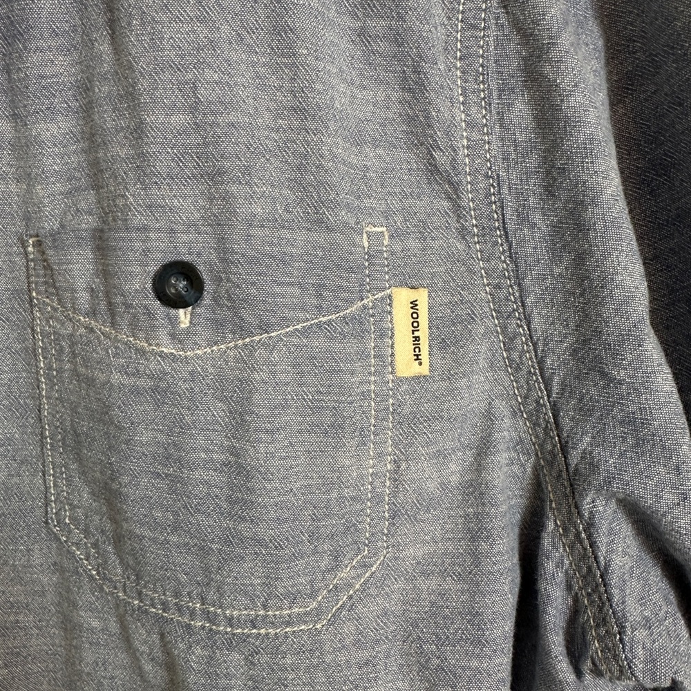 Woolrich XL Chambray Shirt Mens Blue Cotton Workwear Coastal Grandpa Button Down - Picture 3 of 9